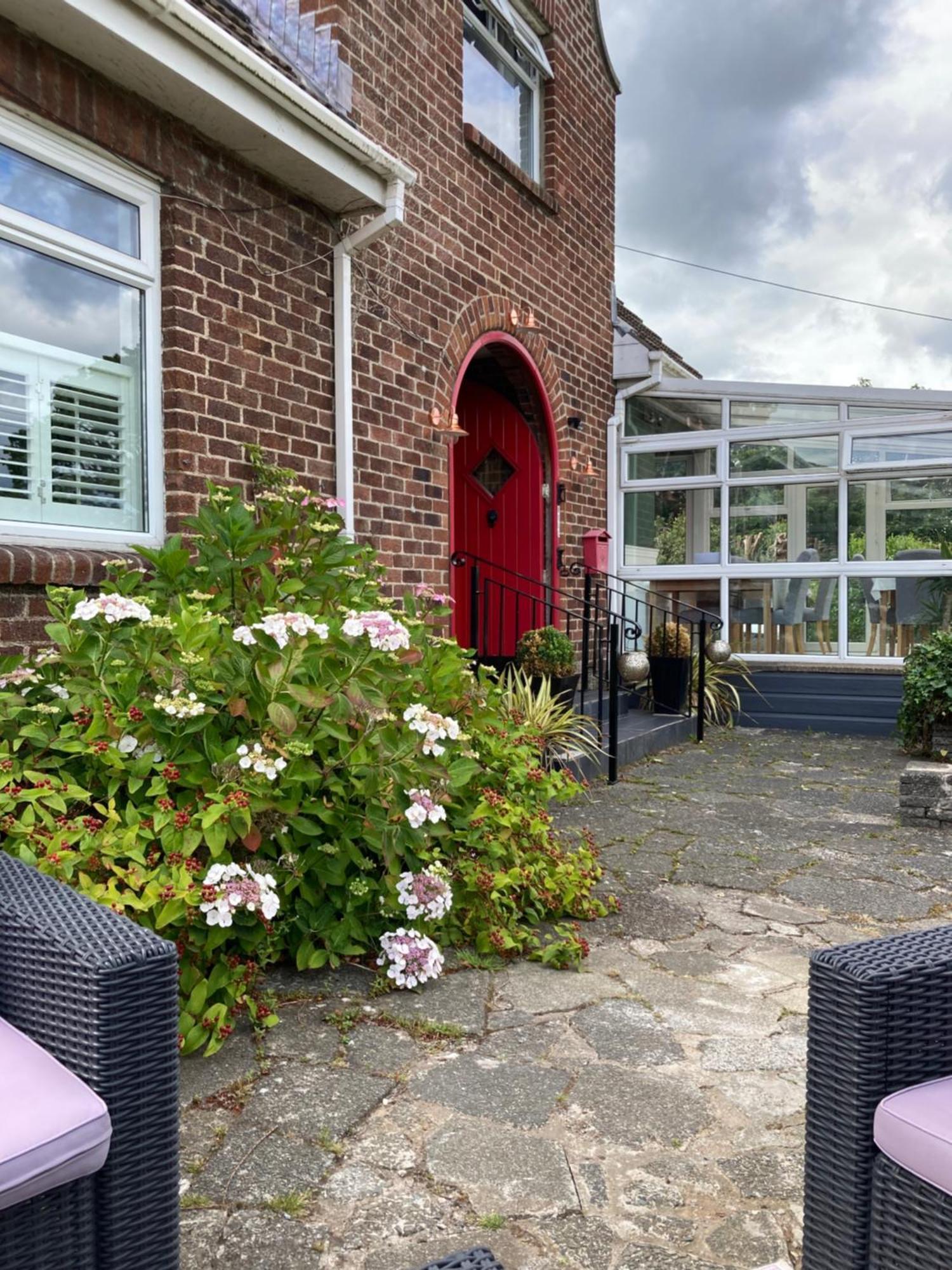 Overdale Motel Lisburn Εξωτερικό φωτογραφία