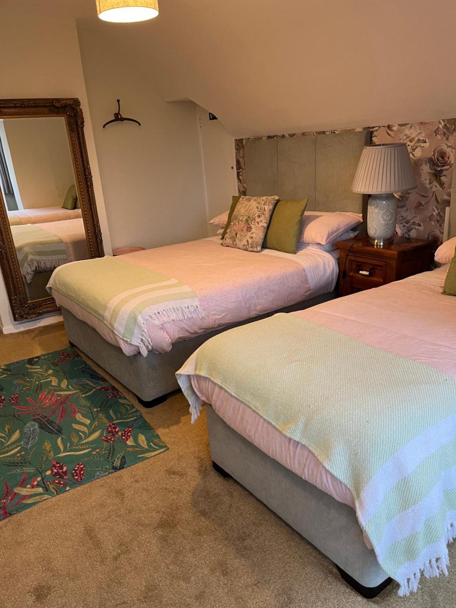 Overdale Motel Lisburn Εξωτερικό φωτογραφία