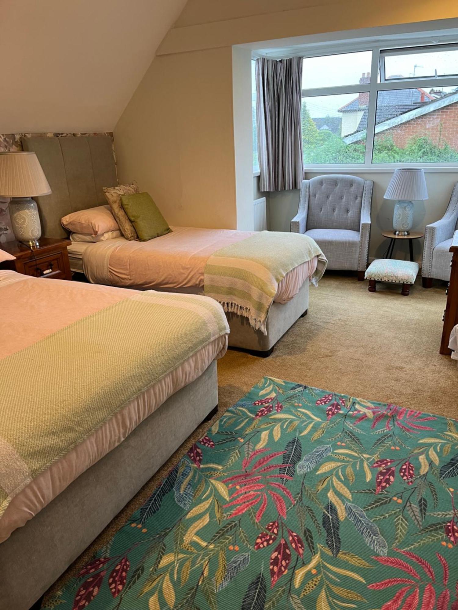Overdale Motel Lisburn Εξωτερικό φωτογραφία